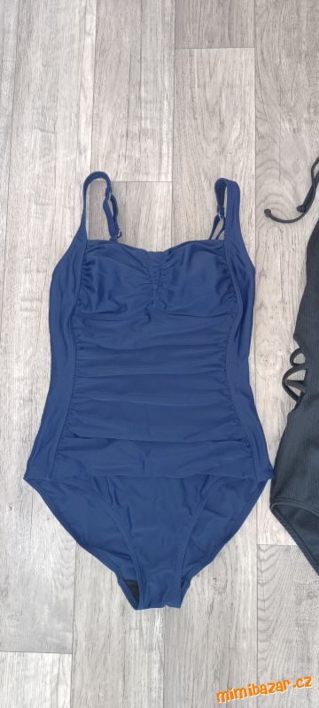 Celkové plavky N.O.V.É.