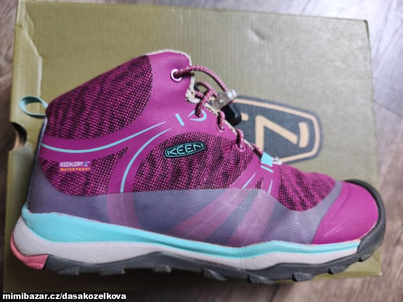 KEEN TERRADORA MID WP v.36