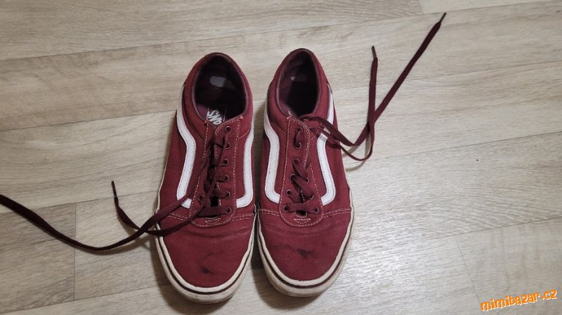 vínové tenisky Vans