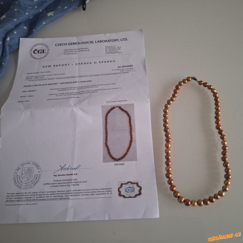 Náhrdelník s perlami + certifikát