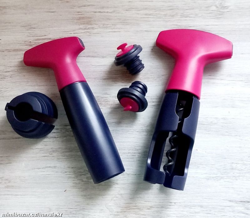 Sada Vývrtka, otvírák na víno, pumpička, zátky