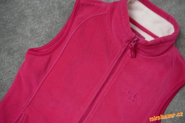 Vesta flees, vel. 152/158