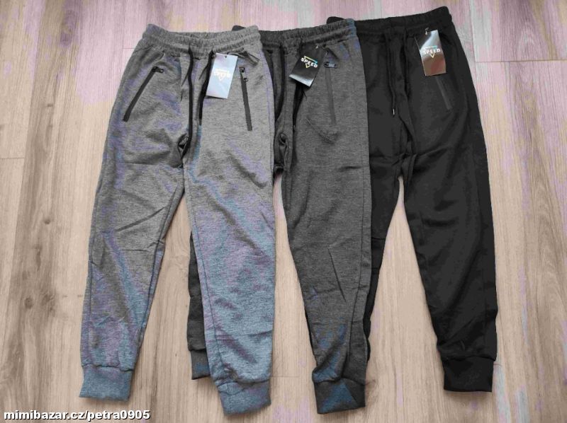 Dětské tepláky 140, 146, 152, 158, 164, 170