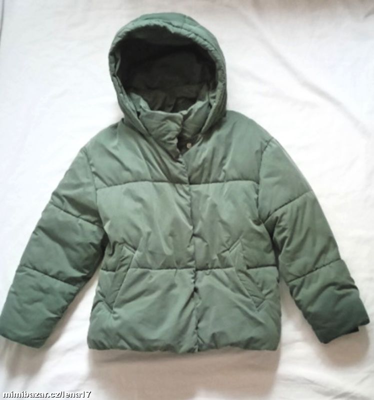 ZIMNÍ BUNDA - 9-10 let, 140 cm.
