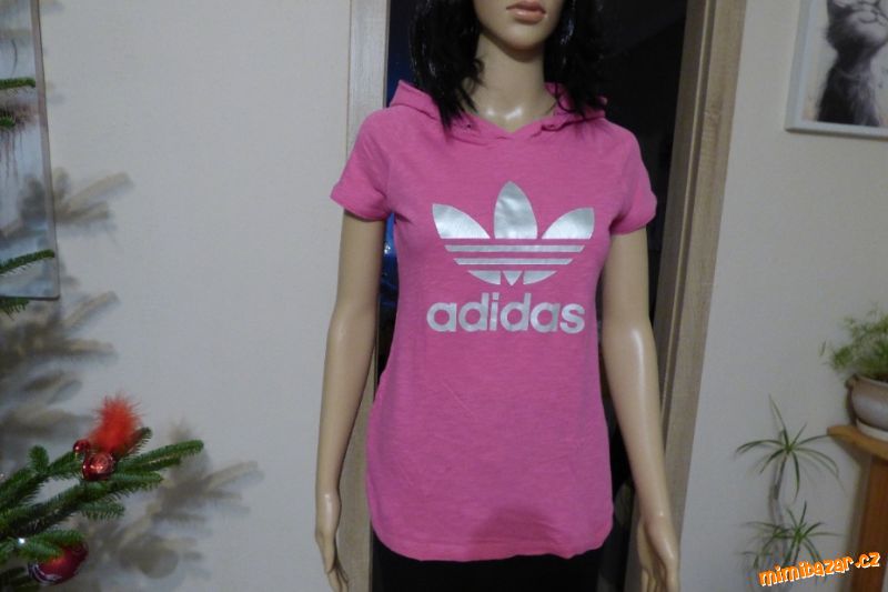 Dámské triko vel. 38