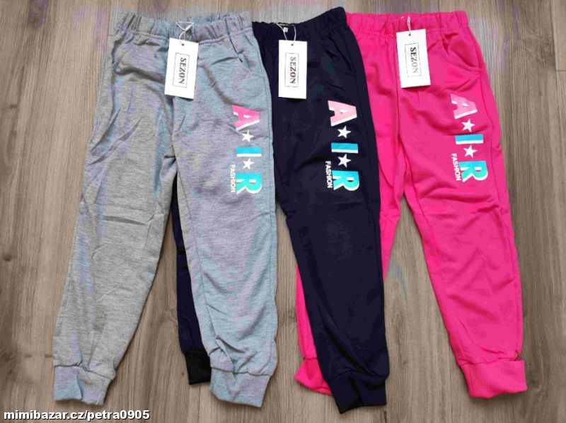 Dívčí tepláky 116, 122, 128, 134, 140, 146