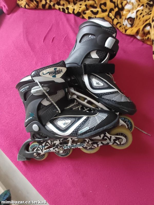 Kolečkové brusle UK9.5=44