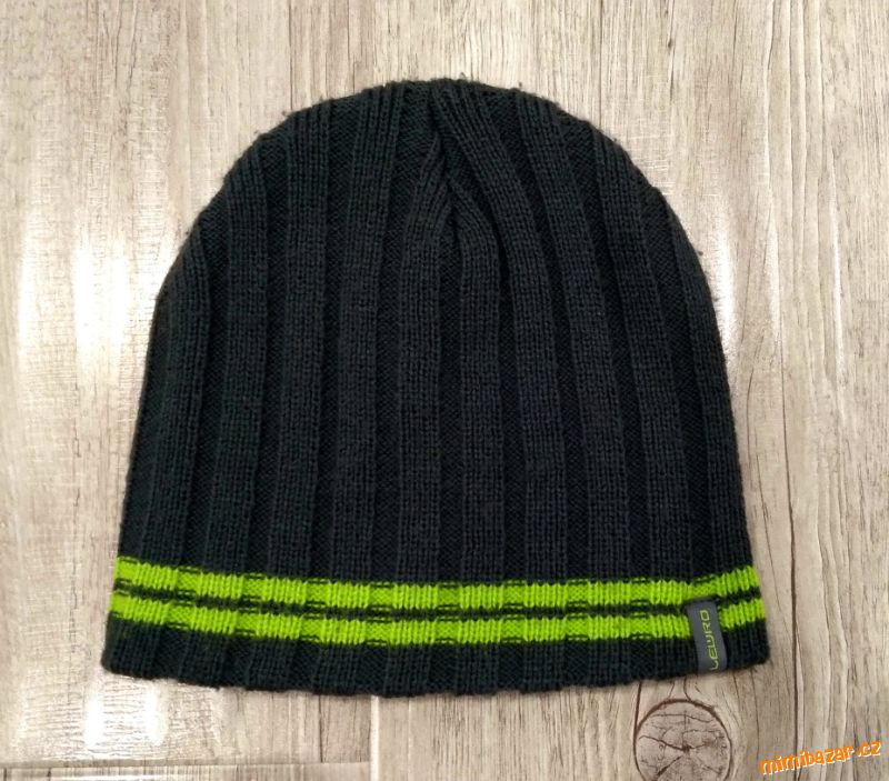 Zimní čepice zn.Lewro vel.10-12 let