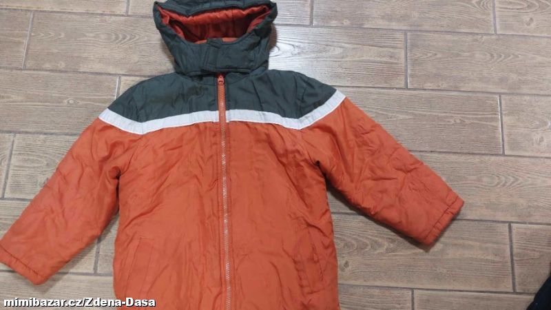 Zimní bunda s kapucí, vel. 116