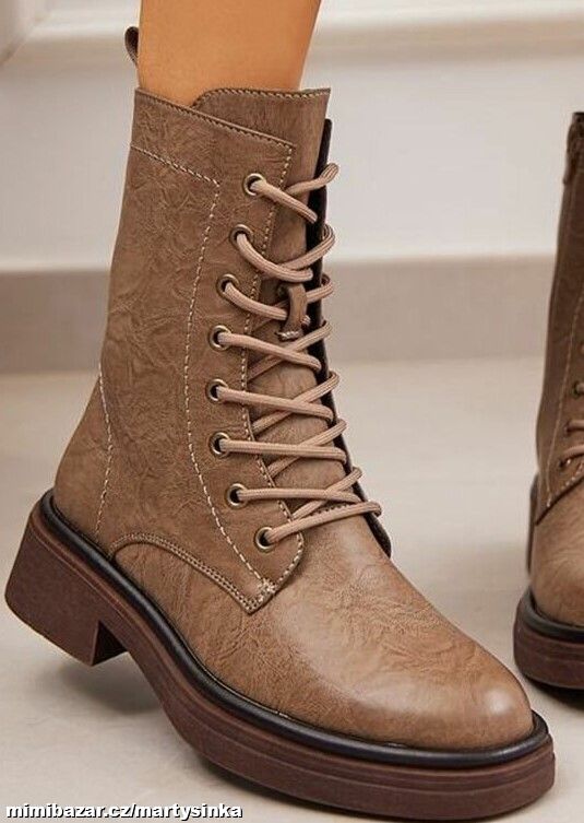 Dámské zimní boty se šněrováním ZiMA 2025/26