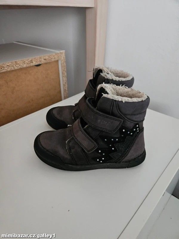 Zimní boty, vel. 25 (stélka 16 cm)