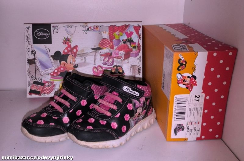 Lehoučké botasky vel. 27 Minnie výborný stav