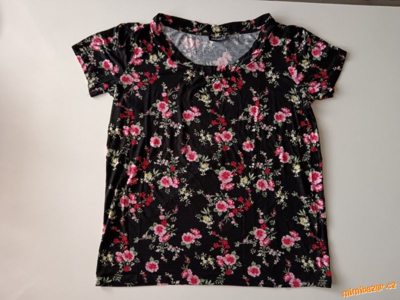 Pružná halenka vel 40/42 (L/XL)