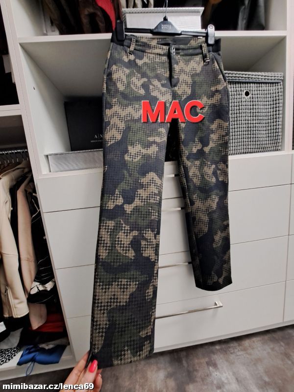 Značkové kalhoty MAC