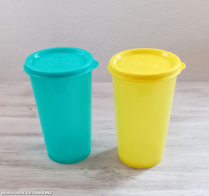 Kelímek s víkem 330 ml