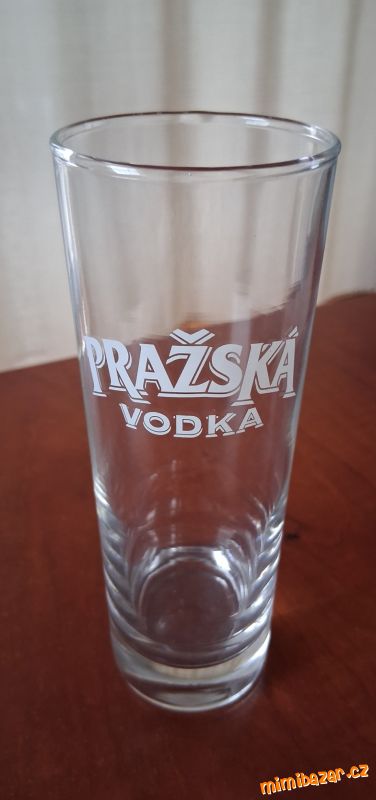 Skleničky PRAŽSKÁ VODKA 11ks
