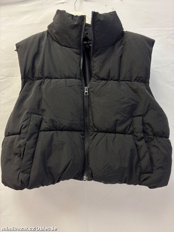 dámská zimní crop vesta