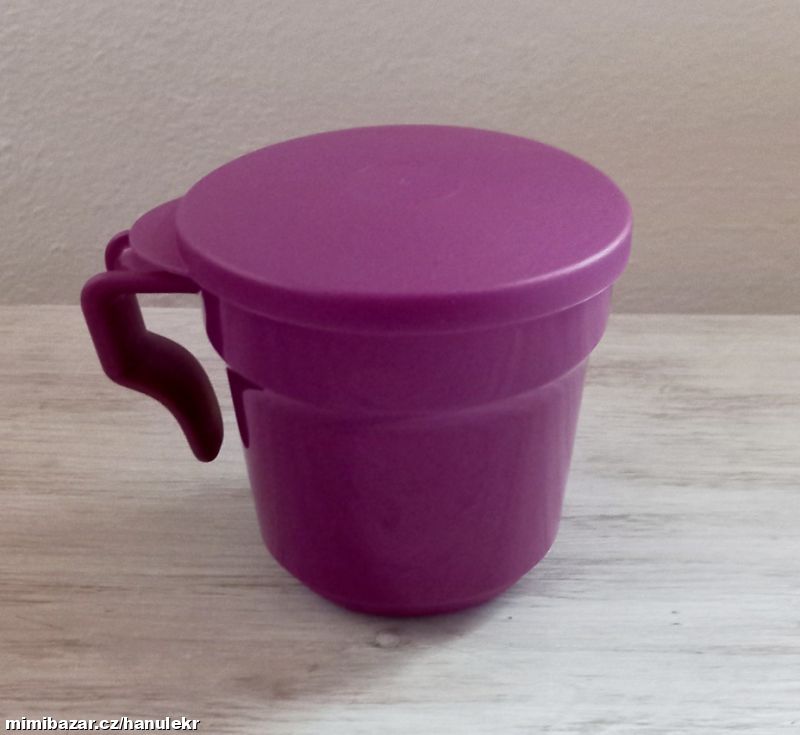 Hrnek s víkem 350 ml