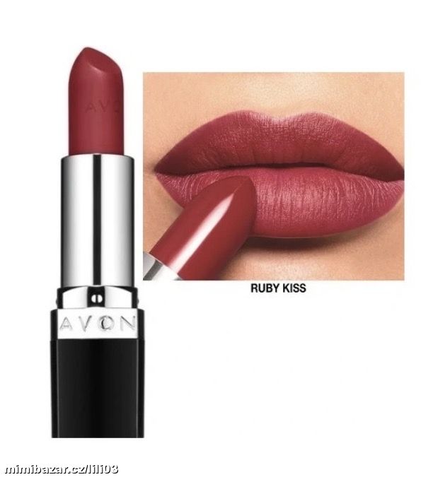 Avon Rtěnka Ultra Matte, odstín Ruby Kiss 3.6 g