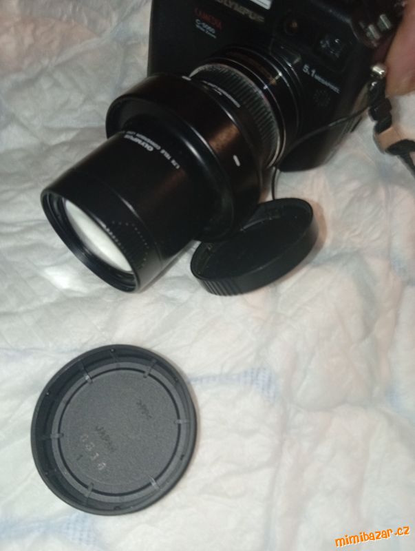 Telekonverzní objektiv Olympus TCON