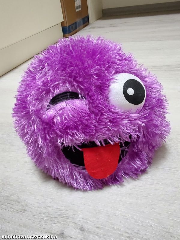Míč