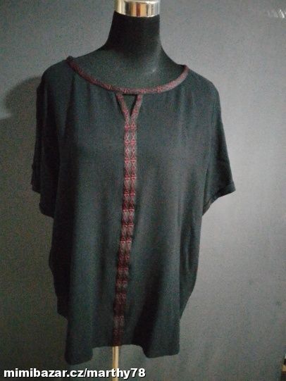 *** KRÁSNÉ DÁMSKÉ TRIKO, HALENKA, VEL.XXXL ***