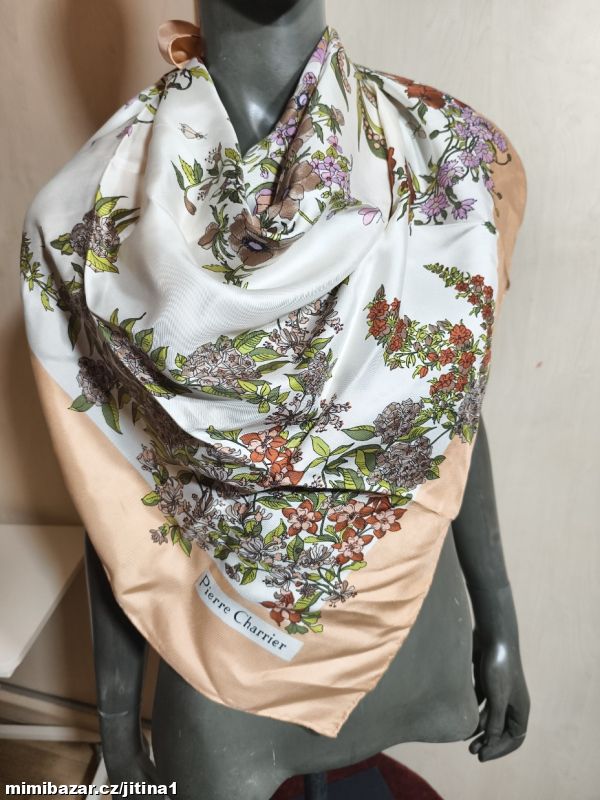 Luxusní hedvábný šátek Pierre Charrier