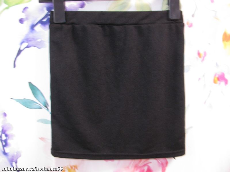 Dívčí elastická černá minisukně