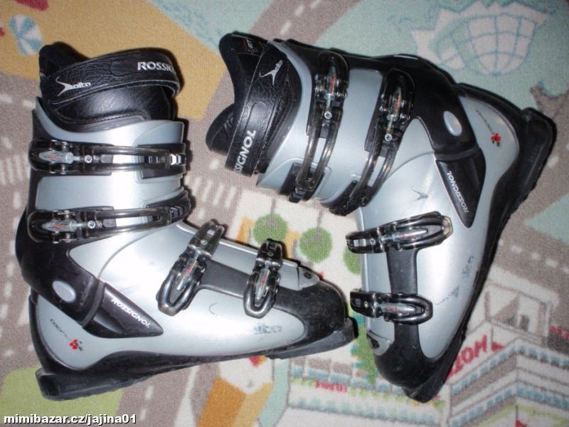 Lyžařské boty-Přeskáče dospělé Rossignol vel. 43, 5