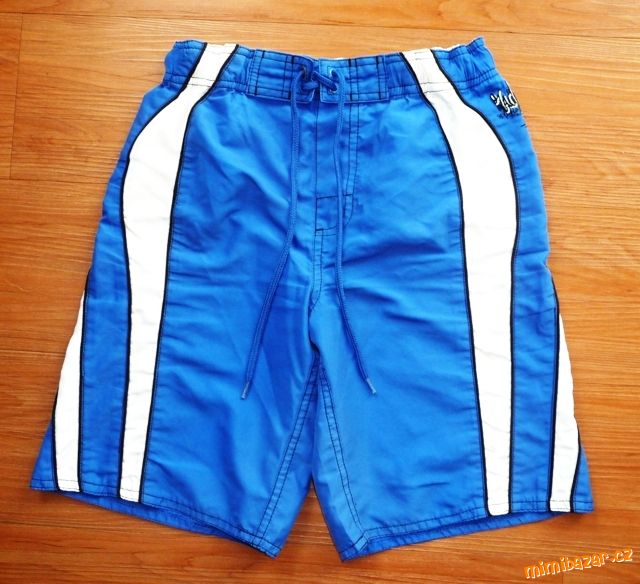 Chlapecké modrobílé kraťasy, vel. 152-164