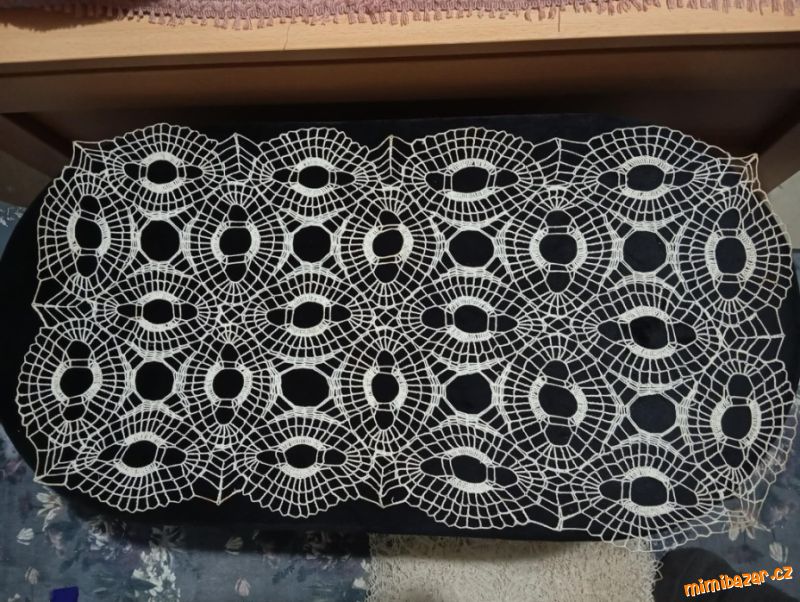 Starý ubrus, retro dečka, ruční práce, 70 x 36 cm