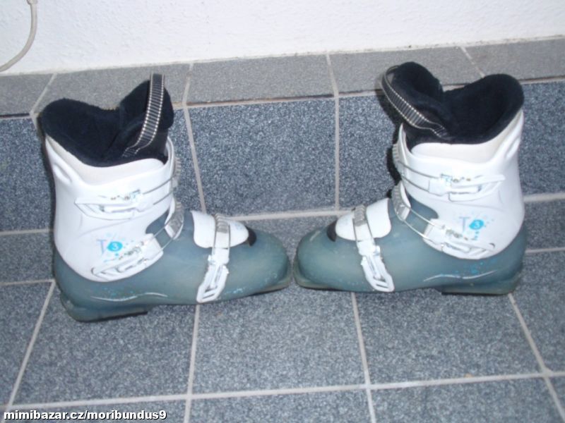 LYŽÁKY PŘEZKÁČE VEL.40, 5 SALOMON T3JR