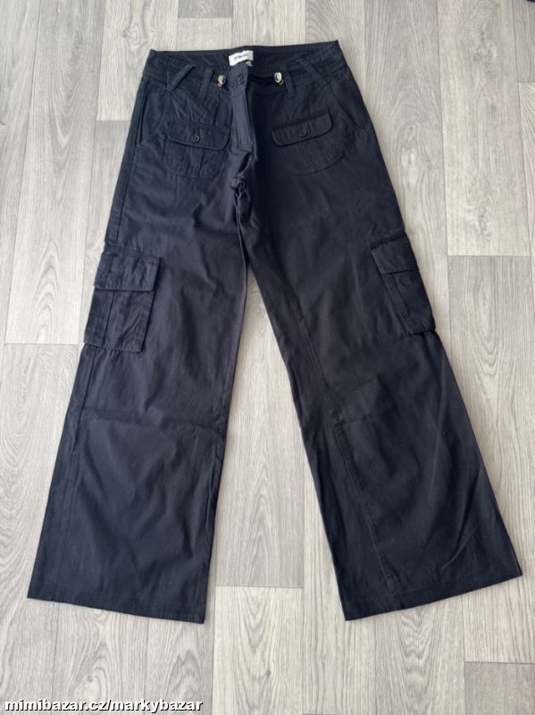 Sportovní kalhoty - kapsáče