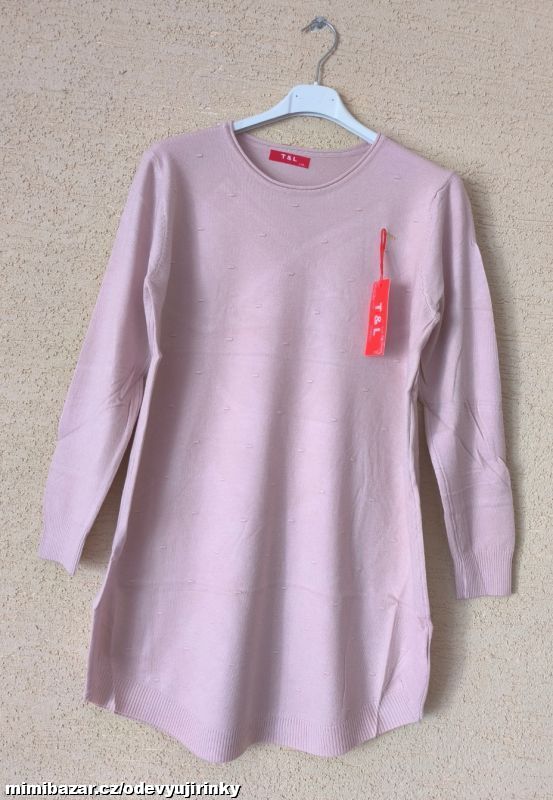 Prodlouzený svetřík vel. L/XL NOVÝ