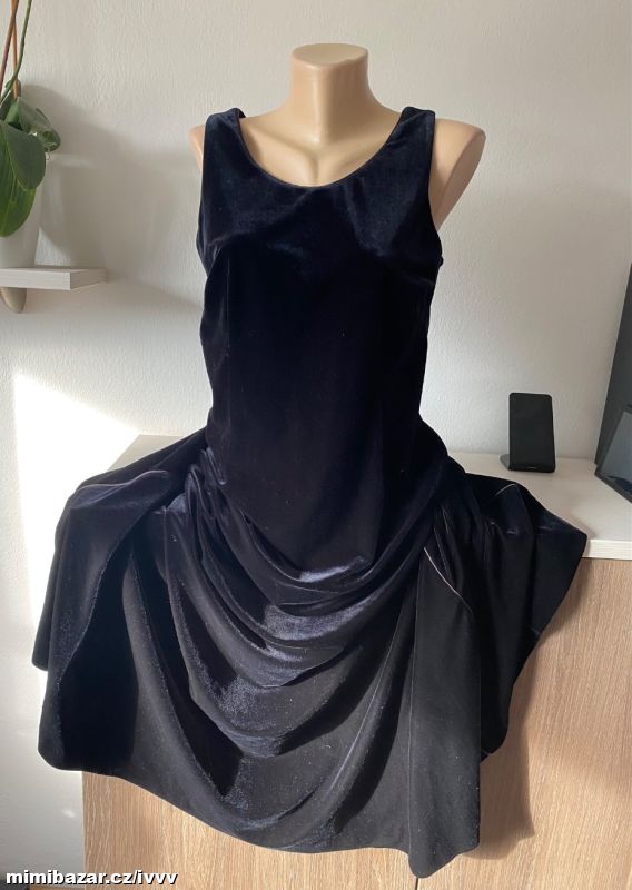 Dámské šaty