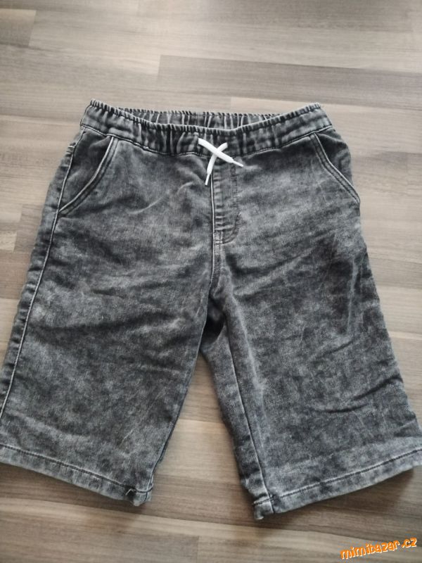 Riflové kraťasy 152