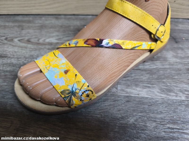 Nové letní boty RIEKER v.41