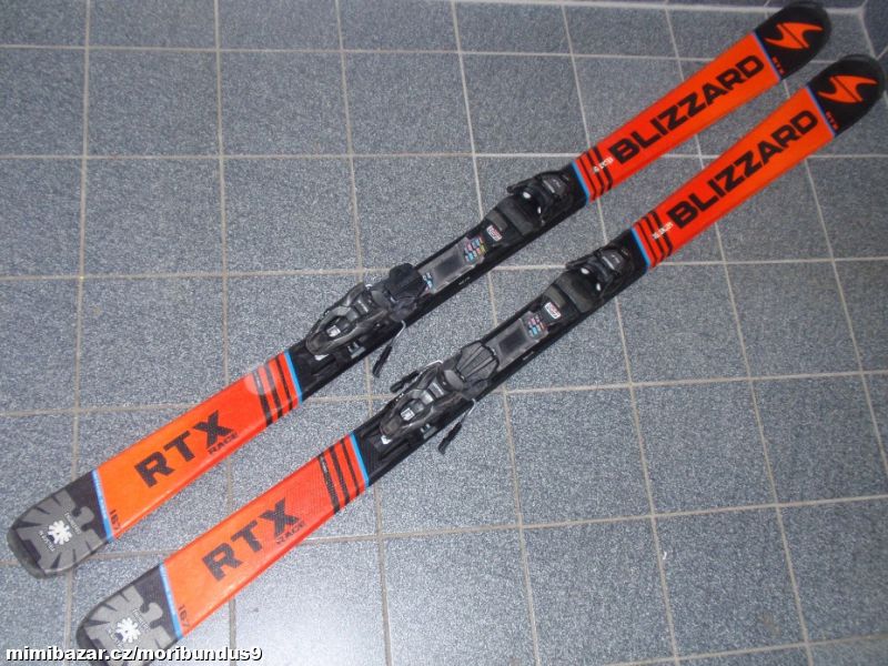 SUPER 167 CM LYŽE CARVY BLIZZARD RTX RACE