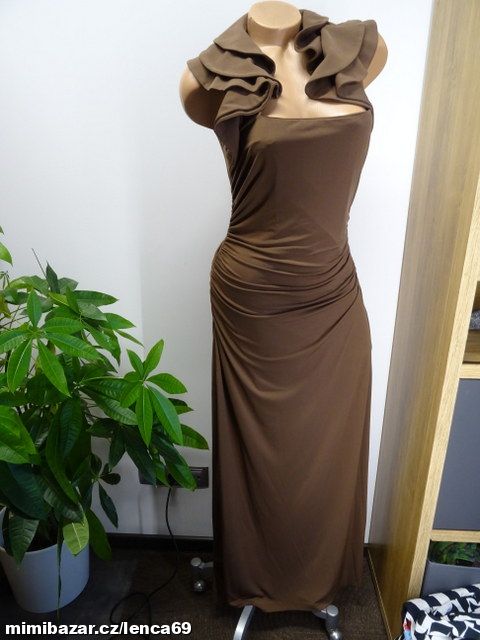 LUXUSNÍ SPOLEČENSKÉ ŠATY