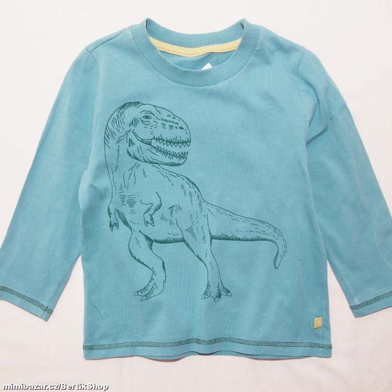 U213. Tričko d dinosaurem