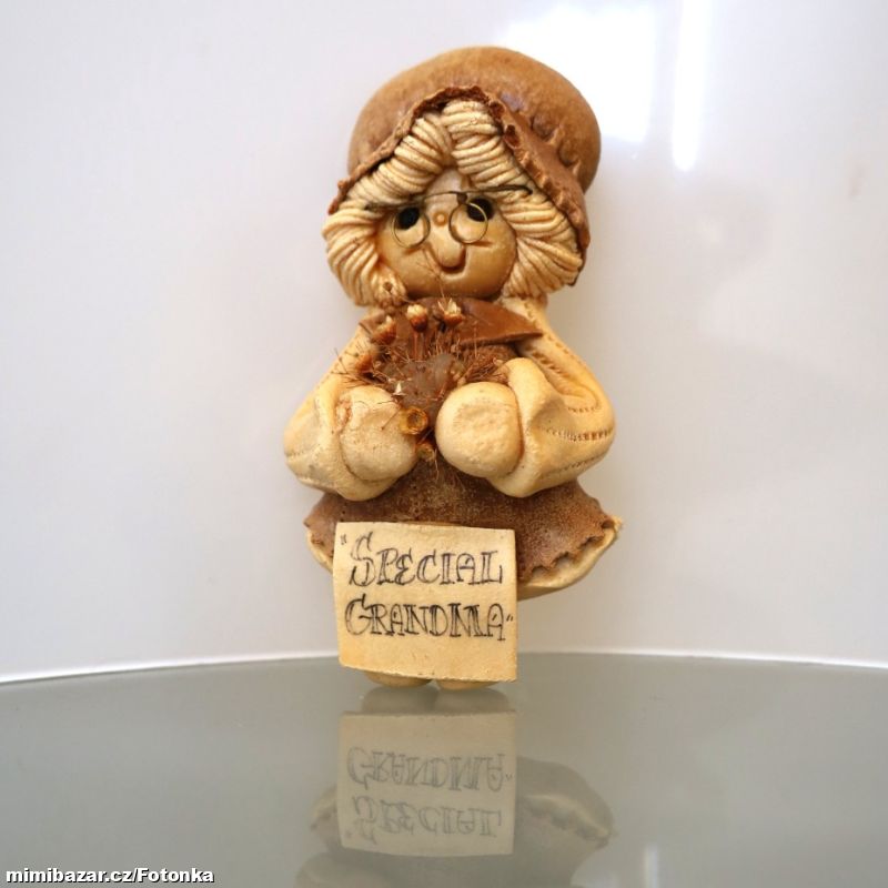 Special Grandina autorská postava babičky od Enid
