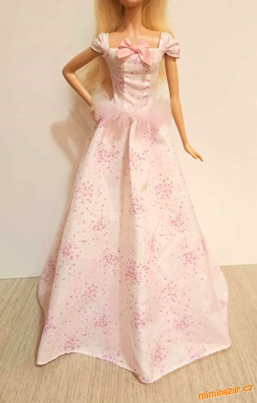 Na prodej saty sberatelska Barbie Birthday 2016
