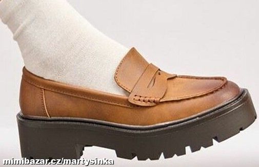 Dámské elegantní mokasíny JARO 2026