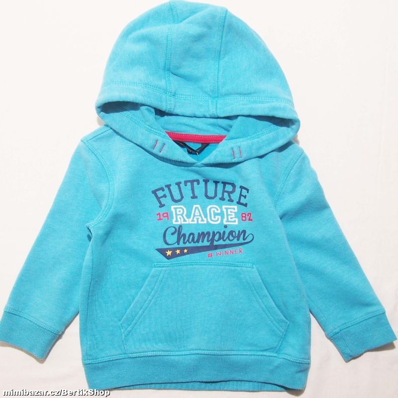 U379. Tyrkysová mikinka