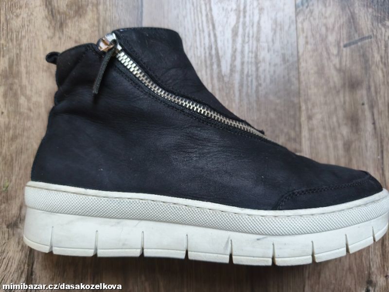 Celokožené boty-platforma NUDE OF SCANDINAVIA v.38