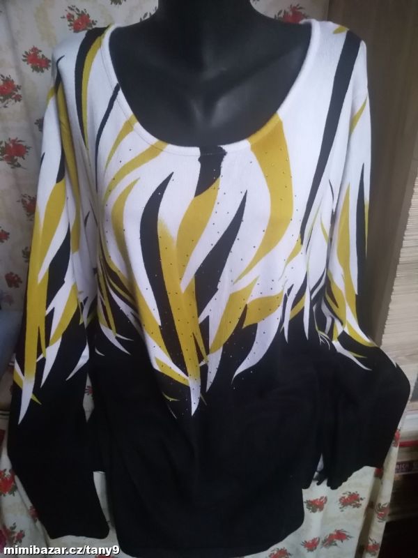 Dlouhý, volný úpletový svetřík vel. 52-54