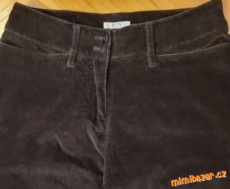 Manžestrové kalhoty