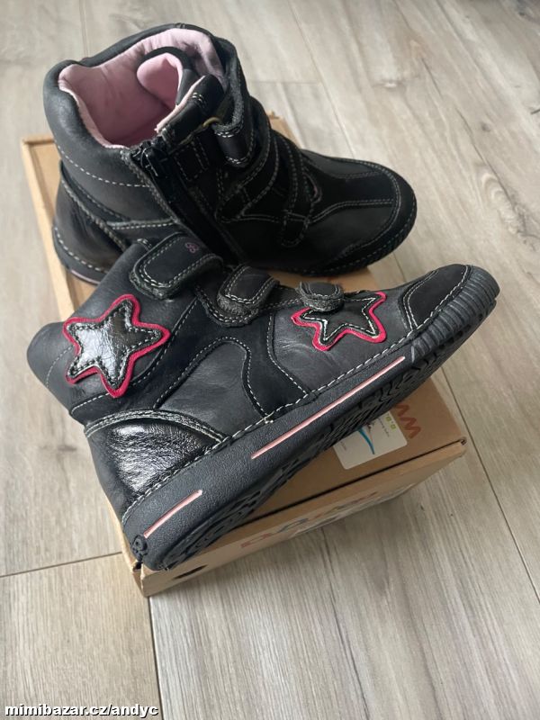 D.D.Step jaro podzim kožené boty vel 32