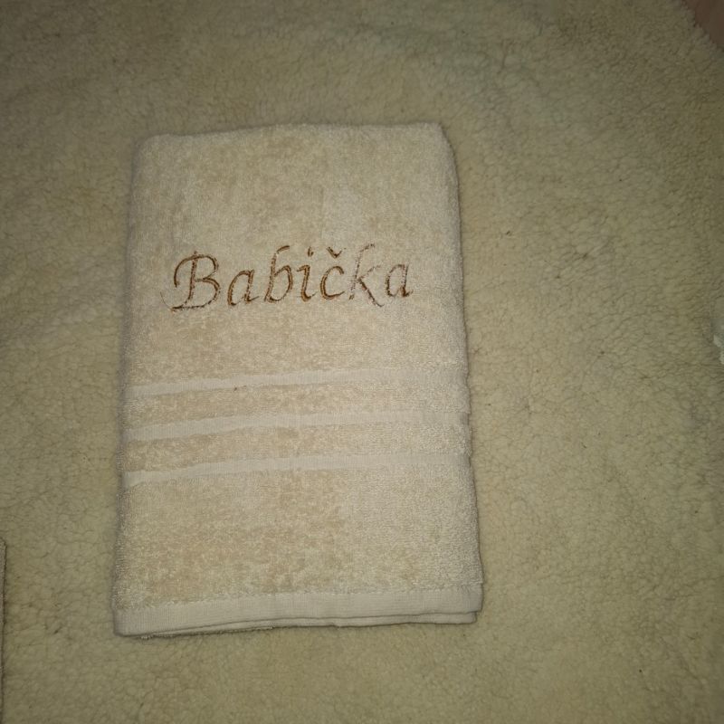 Osuška se jménem na přání