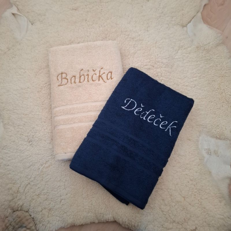 Osuška se jménem na přání /cena za ks/